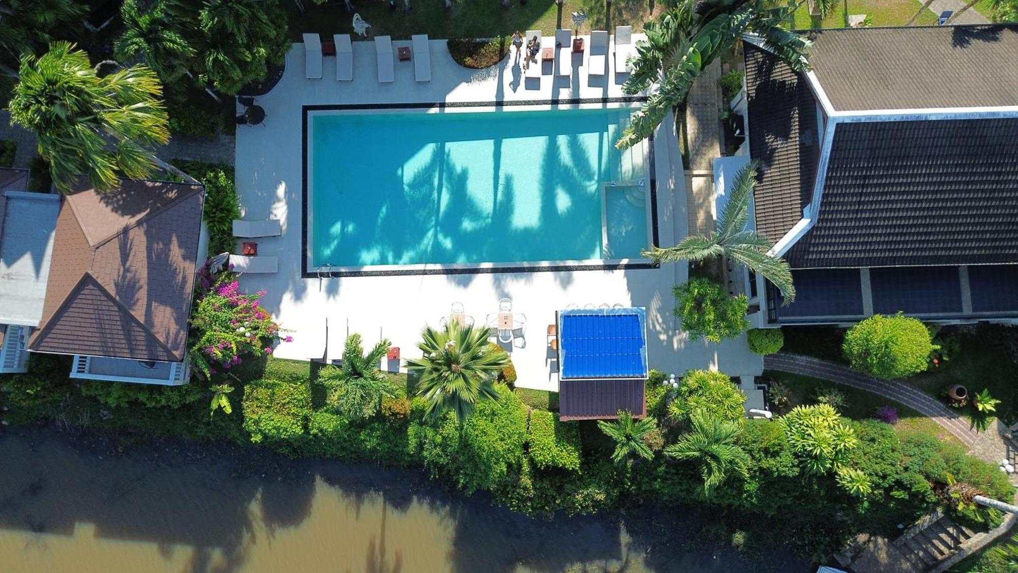 Serenity Lakeside Resort Kathu Exterior photo