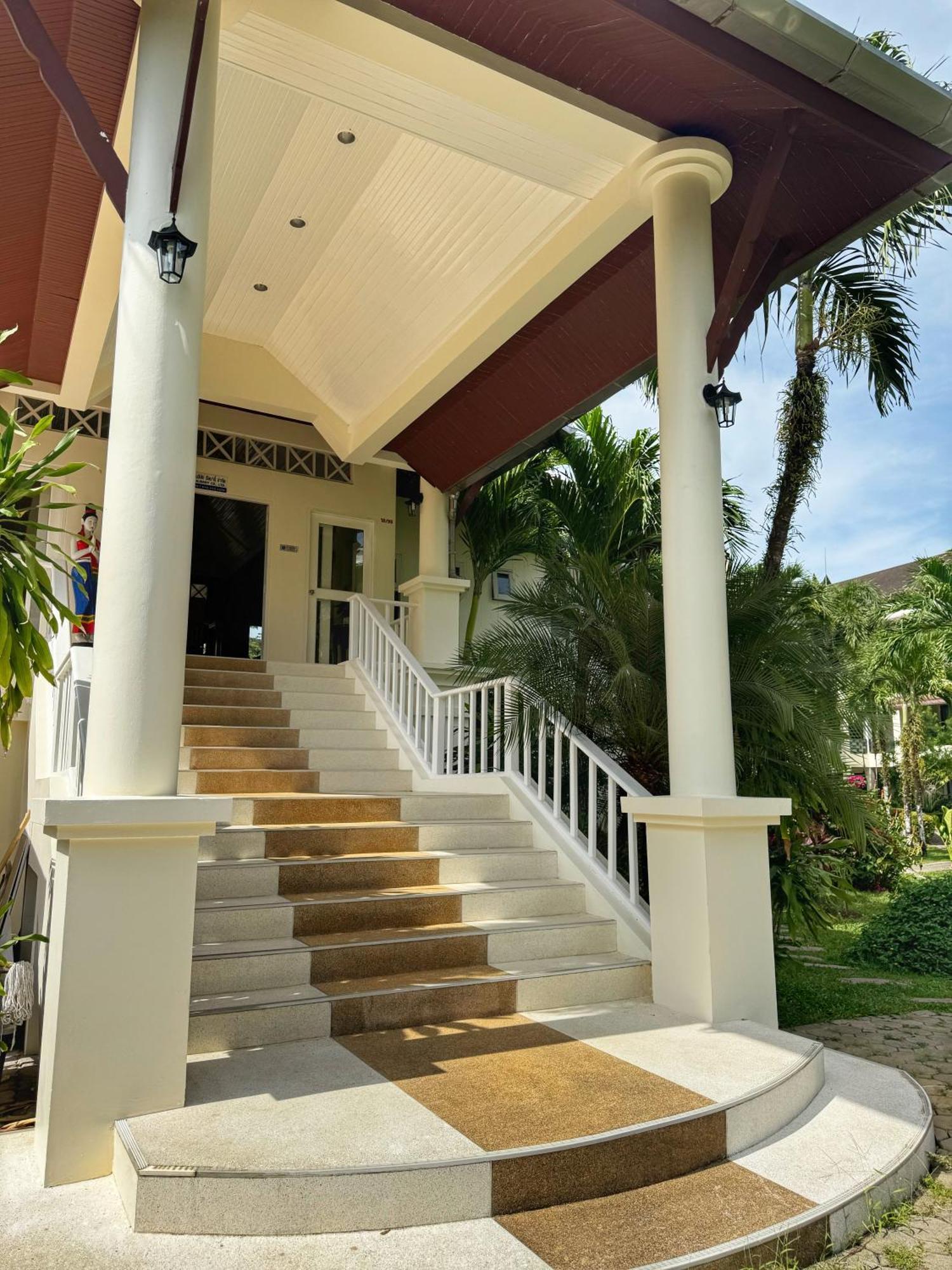 Serenity Lakeside Resort Kathu Exterior photo